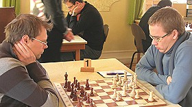 GM Ikonnikov vs. IM Vavrak, Foto: Elena Levushkina